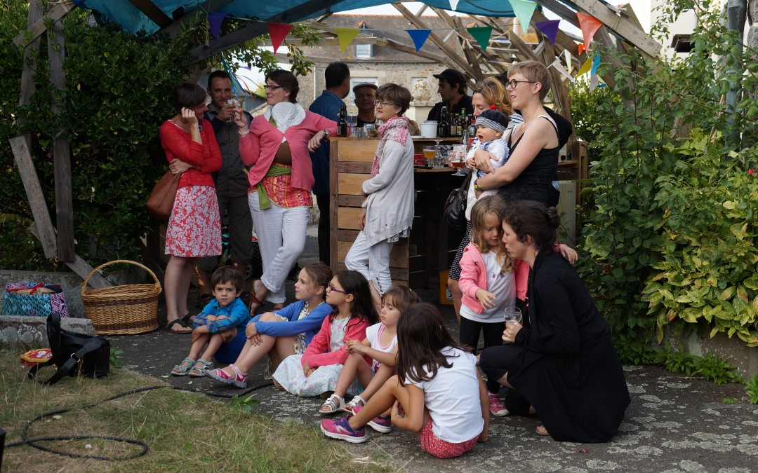 Barbecue, jeux et chants