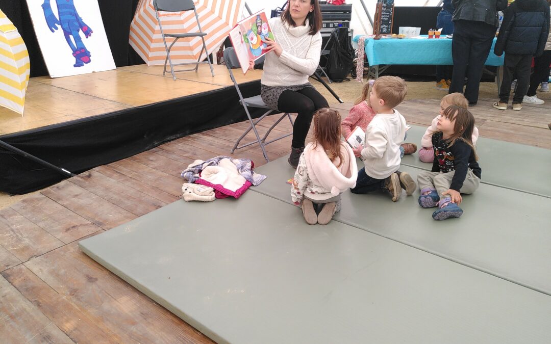 Lecture avec les petit-es